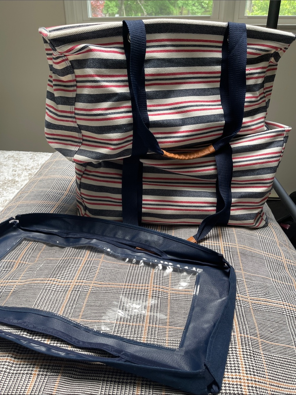 Thirty-One Striped Canvas Utility Tote Bag RARE! Set of 2 with top